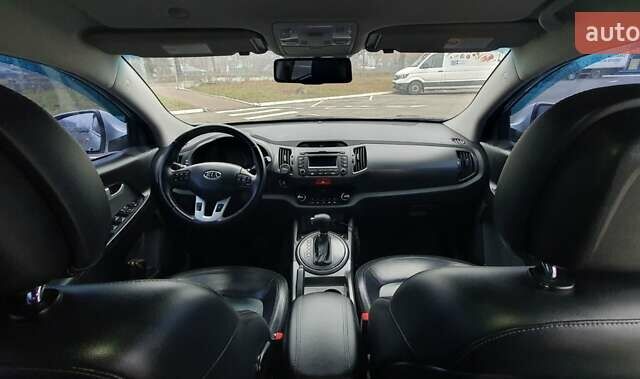 Серый Киа Sportage, объемом двигателя 2 л и пробегом 198 тыс. км за 13500 $, фото 19 на Automoto.ua