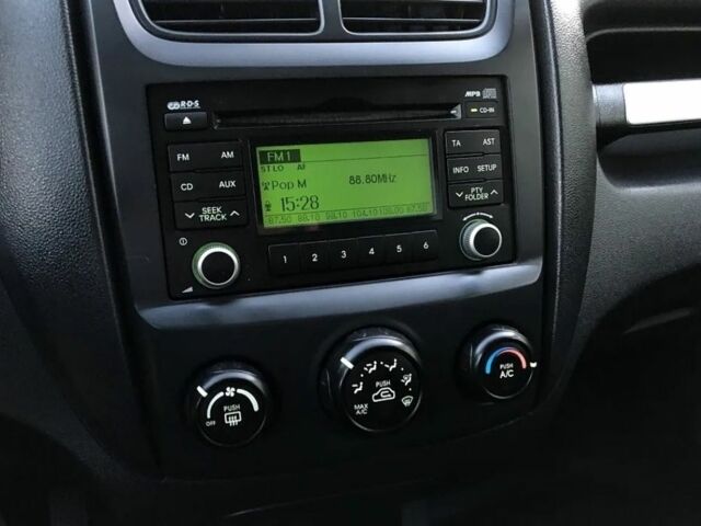 Серый Киа Sportage, объемом двигателя 2 л и пробегом 133 тыс. км за 2399 $, фото 11 на Automoto.ua