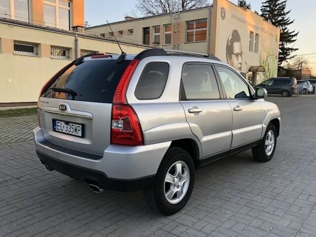 Серый Киа Sportage, объемом двигателя 2 л и пробегом 133 тыс. км за 2399 $, фото 3 на Automoto.ua
