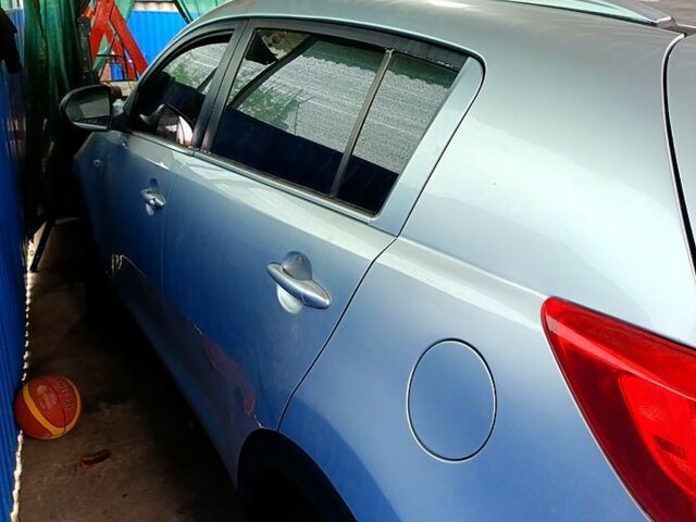 Серый Киа Sportage, объемом двигателя 2 л и пробегом 207 тыс. км за 5000 $, фото 7 на Automoto.ua