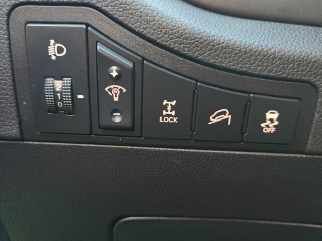 Серый Киа Sportage, объемом двигателя 2 л и пробегом 218 тыс. км за 11500 $, фото 5 на Automoto.ua