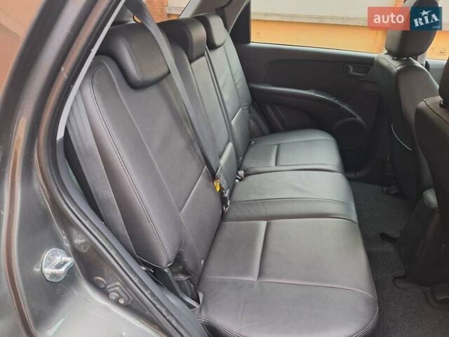 Серый Киа Sportage, объемом двигателя 2 л и пробегом 162 тыс. км за 8350 $, фото 25 на Automoto.ua
