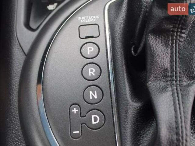 Серый Киа Sportage, объемом двигателя 2 л и пробегом 162 тыс. км за 12500 $, фото 6 на Automoto.ua