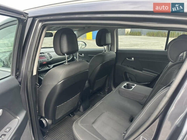 Серый Киа Sportage, объемом двигателя 1.6 л и пробегом 224 тыс. км за 10250 $, фото 14 на Automoto.ua