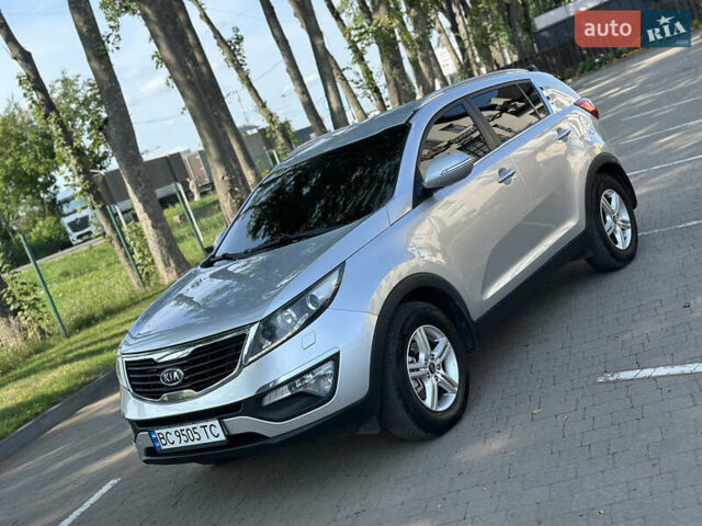 Серый Киа Sportage, объемом двигателя 1.69 л и пробегом 320 тыс. км за 11499 $, фото 3 на Automoto.ua