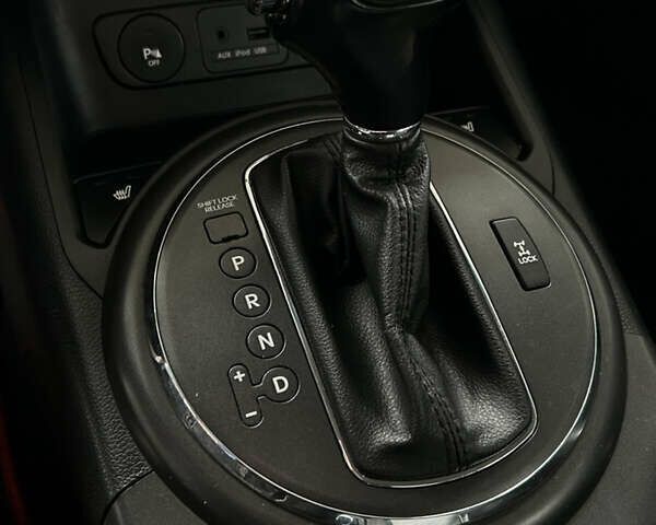 Серый Киа Sportage, объемом двигателя 2 л и пробегом 279 тыс. км за 13799 $, фото 11 на Automoto.ua