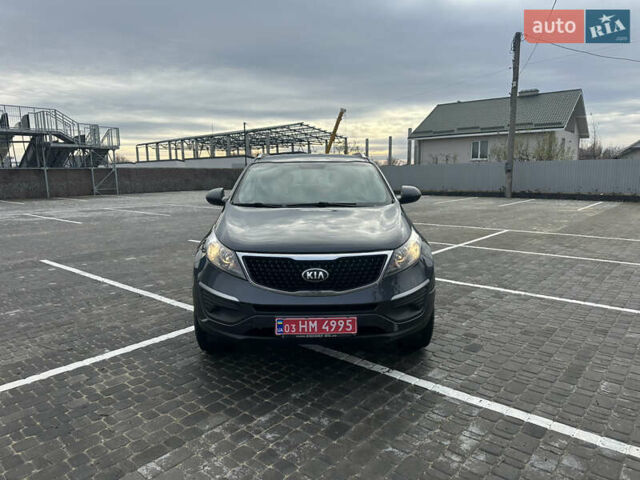 Серый Киа Sportage, объемом двигателя 1.6 л и пробегом 224 тыс. км за 10250 $, фото 2 на Automoto.ua
