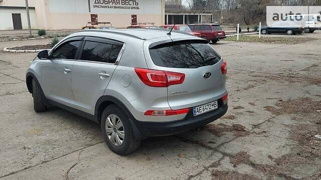 Серый Киа Sportage, объемом двигателя 2 л и пробегом 157 тыс. км за 10900 $, фото 6 на Automoto.ua