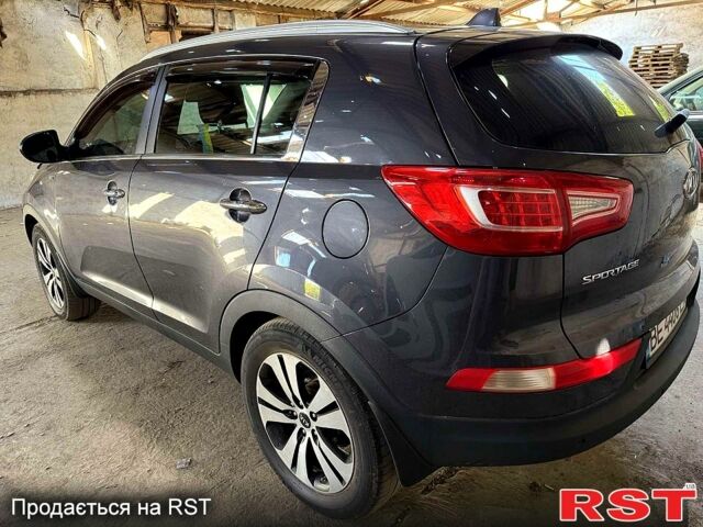 Сірий Кіа Sportage, об'ємом двигуна 2 л та пробігом 198 тис. км за 12500 $, фото 3 на Automoto.ua