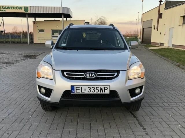 Серый Киа Sportage, объемом двигателя 2 л и пробегом 133 тыс. км за 2399 $, фото 1 на Automoto.ua