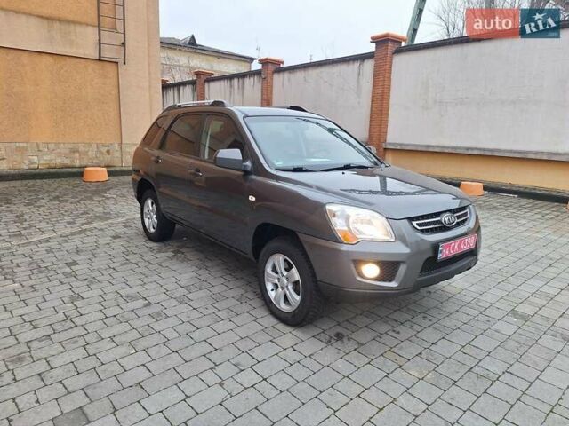 Серый Киа Sportage, объемом двигателя 2 л и пробегом 162 тыс. км за 8350 $, фото 11 на Automoto.ua