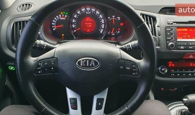 Серый Киа Sportage, объемом двигателя 2 л и пробегом 198 тыс. км за 13500 $, фото 22 на Automoto.ua
