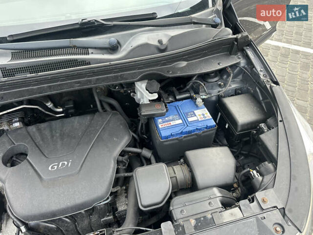 Серый Киа Sportage, объемом двигателя 1.6 л и пробегом 224 тыс. км за 10250 $, фото 24 на Automoto.ua