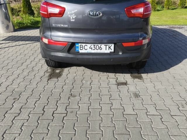 Серый Киа Sportage, объемом двигателя 2 л и пробегом 218 тыс. км за 11500 $, фото 1 на Automoto.ua