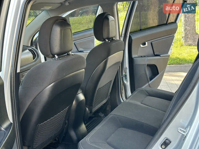 Серый Киа Sportage, объемом двигателя 1.69 л и пробегом 320 тыс. км за 11499 $, фото 26 на Automoto.ua