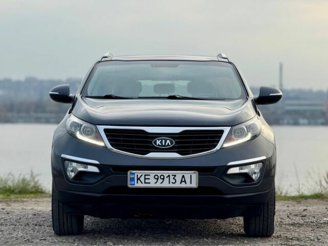 Серый Киа Sportage, объемом двигателя 2 л и пробегом 230 тыс. км за 12500 $, фото 1 на Automoto.ua