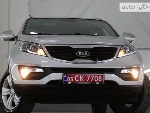 Серый Киа Sportage, объемом двигателя 2 л и пробегом 185 тыс. км за 12999 $, фото 145 на Automoto.ua