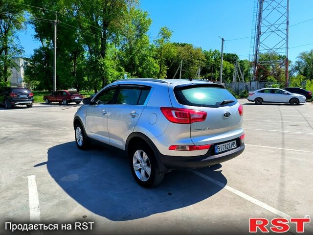 Серый Киа Sportage, объемом двигателя 2 л и пробегом 164 тыс. км за 13000 $, фото 11 на Automoto.ua