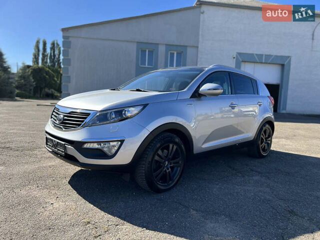 Сірий Кіа Sportage, об'ємом двигуна 2 л та пробігом 165 тис. км за 13900 $, фото 3 на Automoto.ua