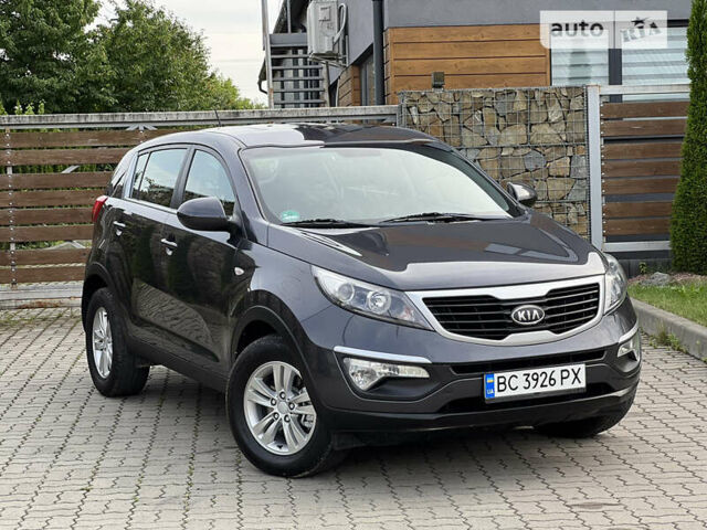 Серый Киа Sportage, объемом двигателя 1.7 л и пробегом 150 тыс. км за 12499 $, фото 1 на Automoto.ua