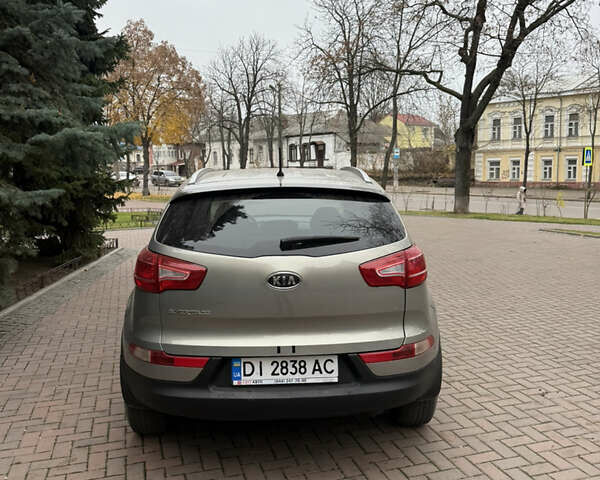 Серый Киа Sportage, объемом двигателя 2 л и пробегом 152 тыс. км за 13350 $, фото 28 на Automoto.ua