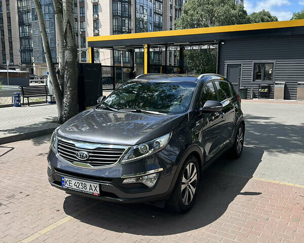 Серый Киа Sportage, объемом двигателя 2 л и пробегом 132 тыс. км за 13500 $, фото 1 на Automoto.ua