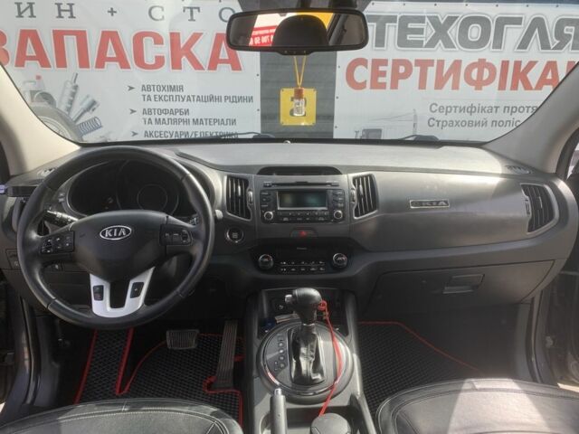 Серый Киа Sportage, объемом двигателя 2 л и пробегом 180 тыс. км за 12500 $, фото 12 на Automoto.ua