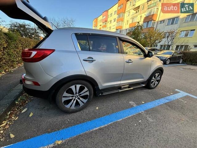 Сірий Кіа Sportage, об'ємом двигуна 2 л та пробігом 140 тис. км за 14500 $, фото 2 на Automoto.ua