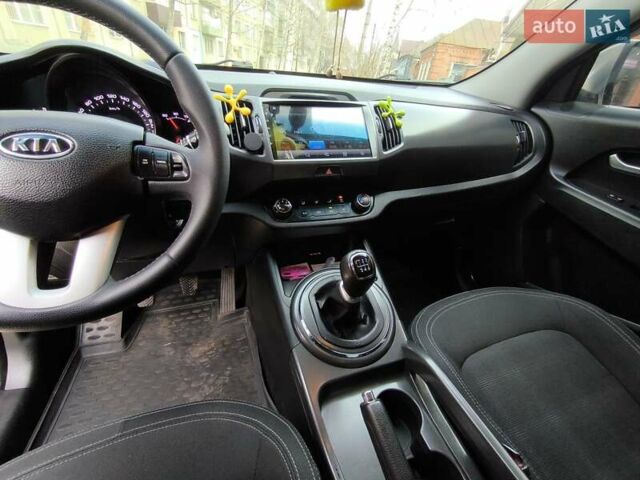 Сірий Кіа Sportage, об'ємом двигуна 1.69 л та пробігом 199 тис. км за 11299 $, фото 8 на Automoto.ua