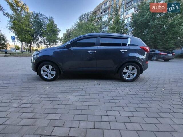 Сірий Кіа Sportage, об'ємом двигуна 2 л та пробігом 177 тис. км за 12000 $, фото 5 на Automoto.ua