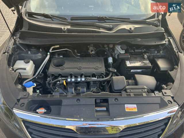 Серый Киа Sportage, объемом двигателя 2 л и пробегом 132 тыс. км за 13500 $, фото 33 на Automoto.ua
