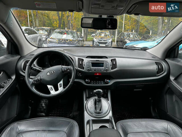 Серый Киа Sportage, объемом двигателя 2 л и пробегом 208 тыс. км за 12400 $, фото 14 на Automoto.ua