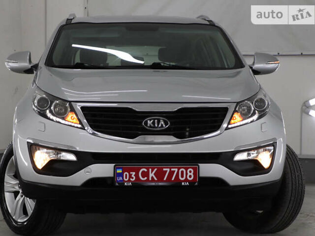 Серый Киа Sportage, объемом двигателя 2 л и пробегом 185 тыс. км за 12999 $, фото 147 на Automoto.ua