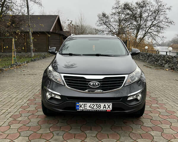 Сірий Кіа Sportage, об'ємом двигуна 2 л та пробігом 135 тис. км за 12499 $, фото 4 на Automoto.ua