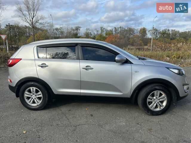 Сірий Кіа Sportage, об'ємом двигуна 1.69 л та пробігом 232 тис. км за 11800 $, фото 6 на Automoto.ua