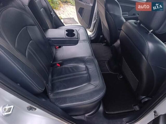 Серый Киа Sportage, объемом двигателя 2 л и пробегом 193 тыс. км за 14858 $, фото 38 на Automoto.ua