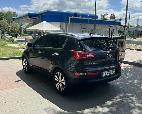 Серый Киа Sportage, объемом двигателя 2 л и пробегом 132 тыс. км за 13500 $, фото 7 на Automoto.ua