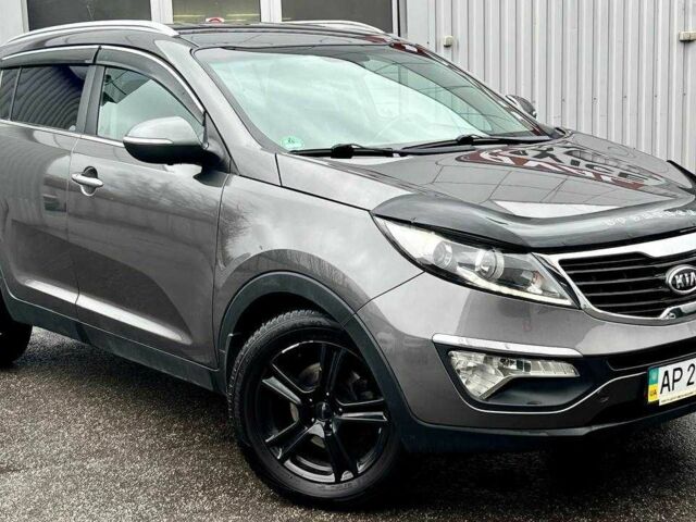 Серый Киа Sportage, объемом двигателя 2 л и пробегом 185 тыс. км за 13499 $, фото 5 на Automoto.ua