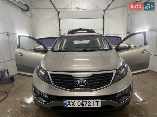 Серый Киа Sportage, объемом двигателя 2 л и пробегом 191 тыс. км за 10000 $, фото 14 на Automoto.ua