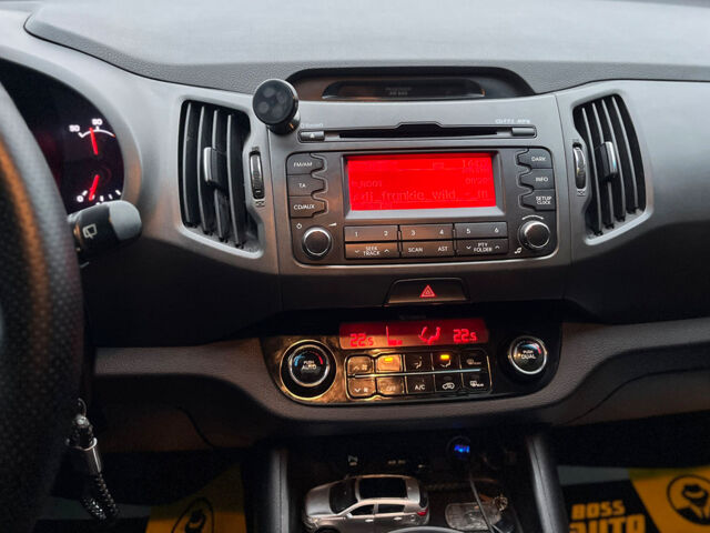 Серый Киа Sportage, объемом двигателя 1.7 л и пробегом 311 тыс. км за 12490 $, фото 18 на Automoto.ua