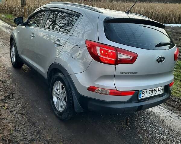 Серый Киа Sportage, объемом двигателя 1.69 л и пробегом 113 тыс. км за 12000 $, фото 5 на Automoto.ua