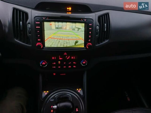 Серый Киа Sportage, объемом двигателя 2 л и пробегом 193 тыс. км за 14858 $, фото 45 на Automoto.ua