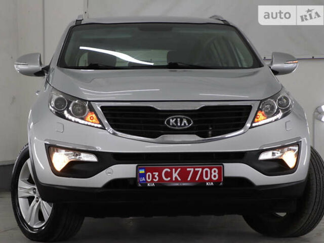 Серый Киа Sportage, объемом двигателя 2 л и пробегом 185 тыс. км за 12999 $, фото 146 на Automoto.ua