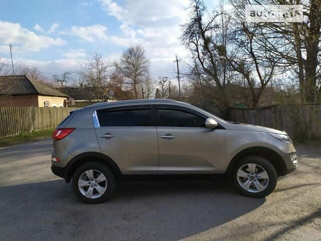 Сірий Кіа Sportage, об'ємом двигуна 2 л та пробігом 150 тис. км за 15000 $, фото 1 на Automoto.ua