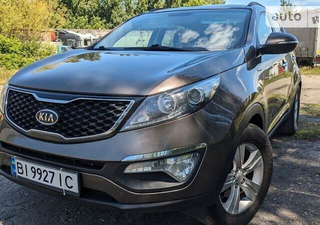 Серый Киа Sportage, объемом двигателя 2 л и пробегом 231 тыс. км за 13399 $, фото 9 на Automoto.ua