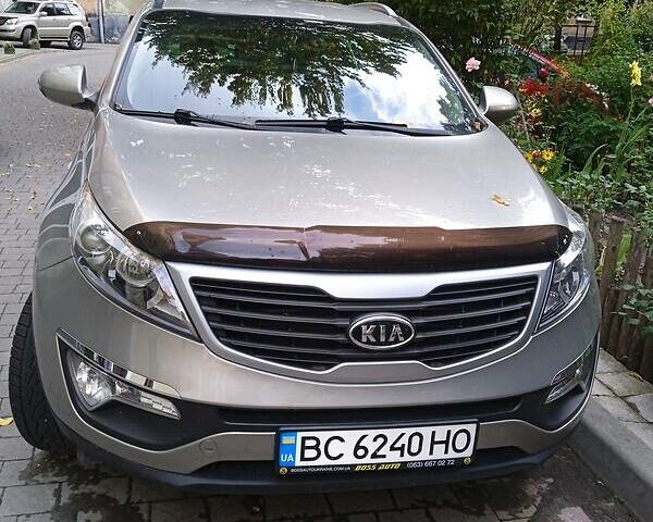 Сірий Кіа Sportage, об'ємом двигуна 2 л та пробігом 112 тис. км за 10550 $, фото 4 на Automoto.ua