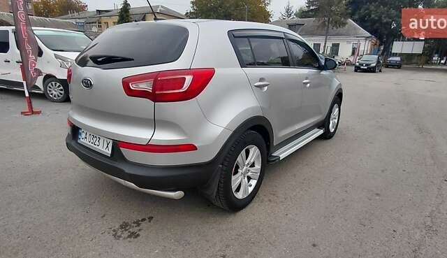 Серый Киа Sportage, объемом двигателя 2.36 л и пробегом 287 тыс. км за 10900 $, фото 5 на Automoto.ua