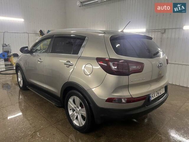 Серый Киа Sportage, объемом двигателя 2 л и пробегом 191 тыс. км за 10000 $, фото 27 на Automoto.ua