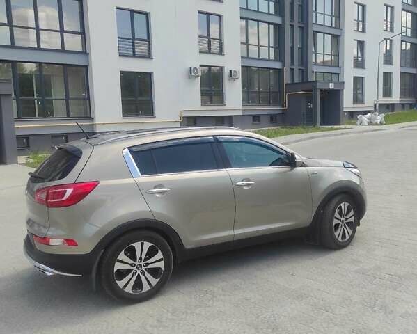 Сірий Кіа Sportage, об'ємом двигуна 2 л та пробігом 220 тис. км за 14700 $, фото 19 на Automoto.ua