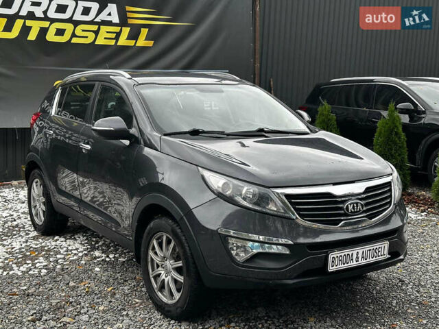 Серый Киа Sportage, объемом двигателя 2 л и пробегом 208 тыс. км за 12400 $, фото 3 на Automoto.ua